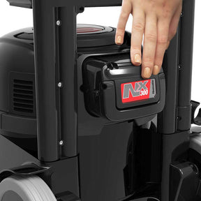 Port na baterię w odkurzaczu z kuwetą Numatic PBT 230 NX