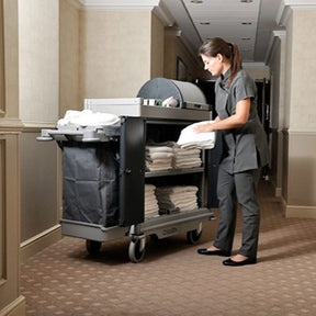 Wykorzystanie wózka Numatic NKU 30 RFF w hotelu